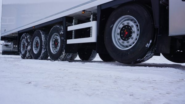 Полуприцеп рефрижератор HASTRAILER 16,5м / 4 оси, ХОУ Carrier Vector 1950 — изображение 7
