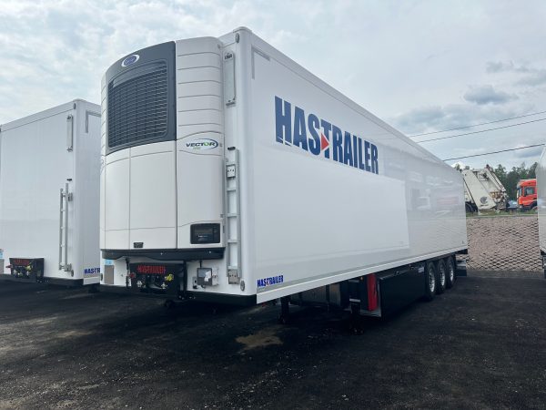 Полуприцеп рефрижератор HASTRAILER 16,5м / 3 оси, ХОУ Carrier Vector 1950 — изображение 2