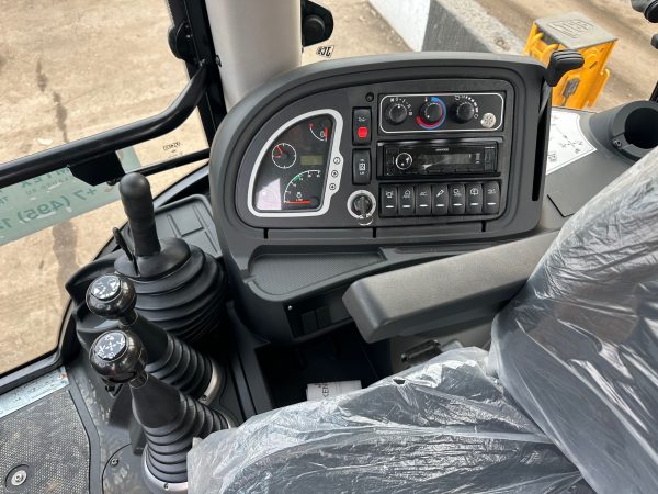 Экскаватор-погрузчик JCB 4CX Super — изображение 7