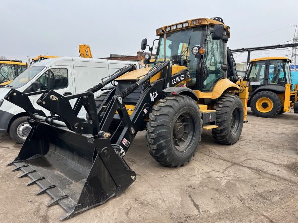 Экскаватор погрузчик Bizon 4CX