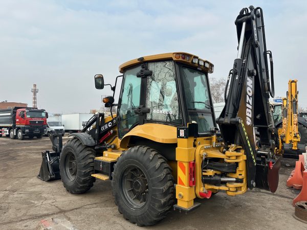 Экскаватор погрузчик Bizon 4CX — изображение 4