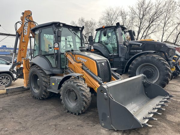 Экскаватор-погрузчик CASE 570 SV
