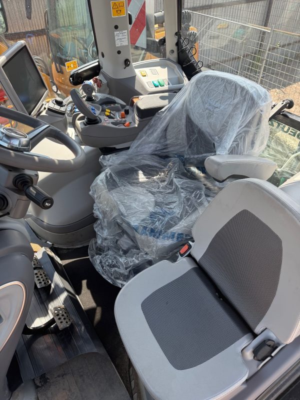 Трактор Deutz-Fahr Agrotron 9340 TTV — изображение 5