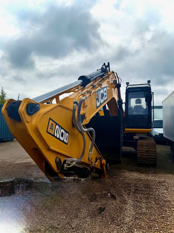 Экскаватор гусеничный JCB NXT 205 — изображение 4