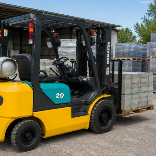 Вилочный автопогрузчик Komatsu FG20T-16 2 т, бензин
