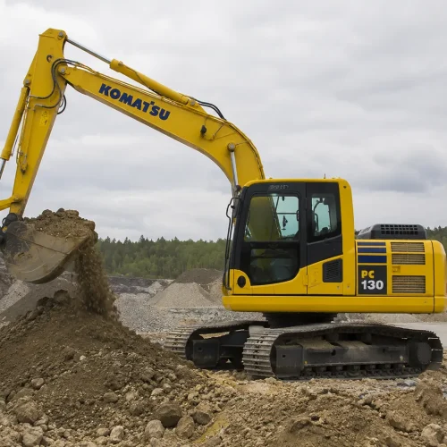 Экскаватор Komatsu PC130-8